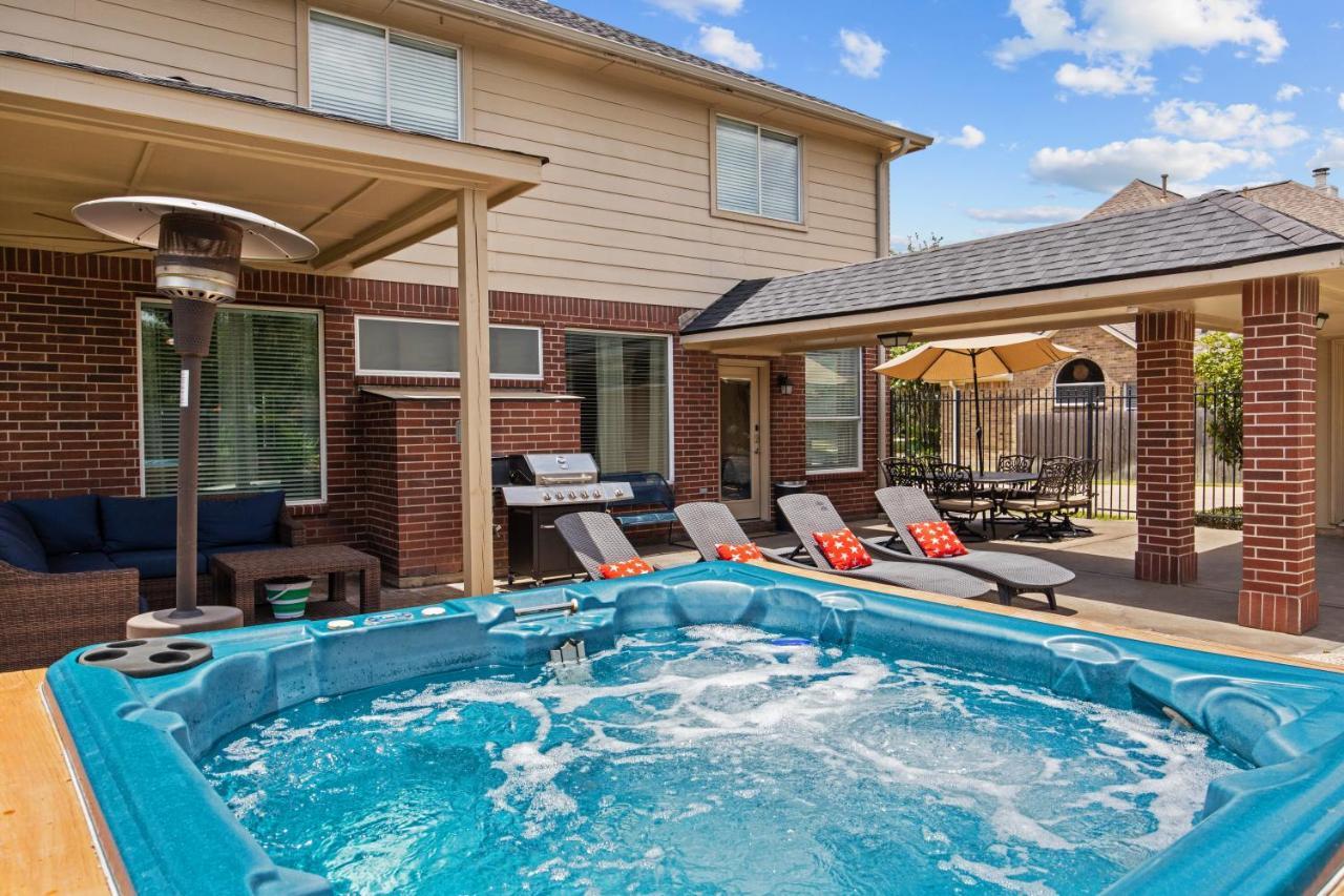 Boutique Bunkhouse Sleeps 20 Pool Hot Tub Outletmall Theatrerm Ev Friendly 赛普里斯 外观 照片